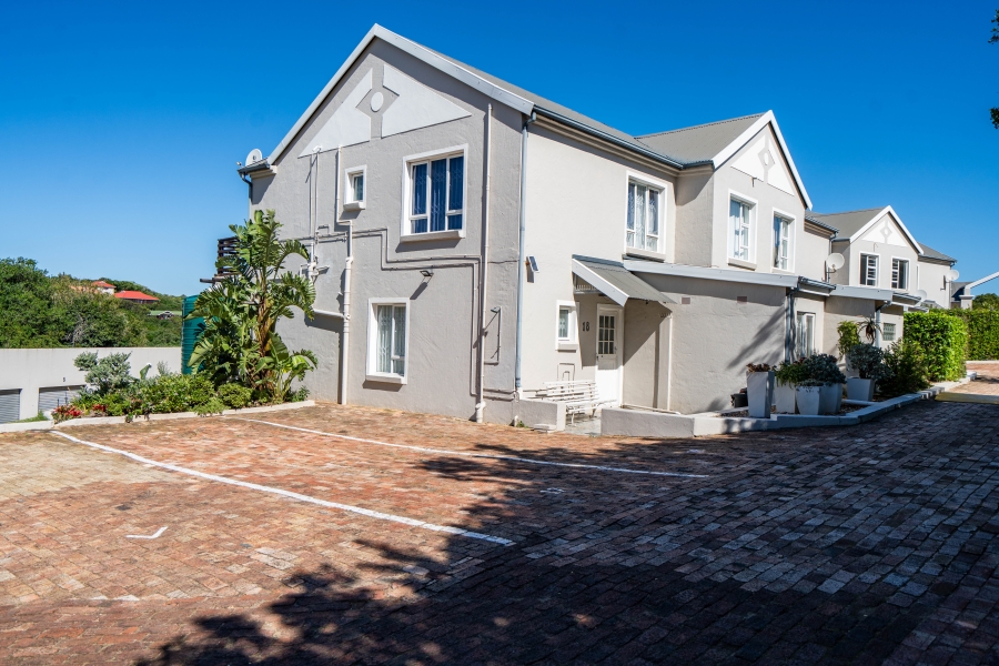 3 Bedroom Property for Sale in Seafield Eastern Cape